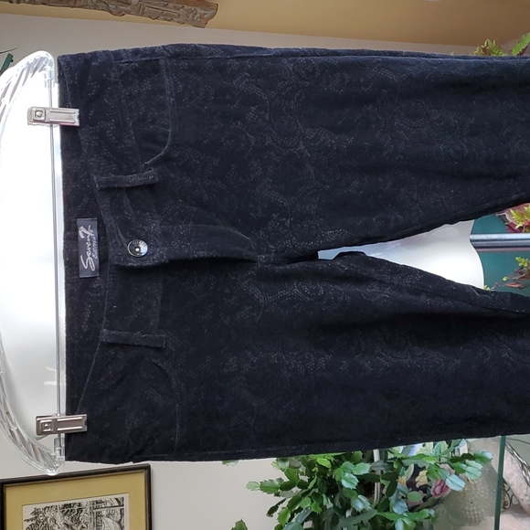 Seven 7 Black Velvet Jaquard Textured Pants Size 10 nwt - Picture 4 of 11